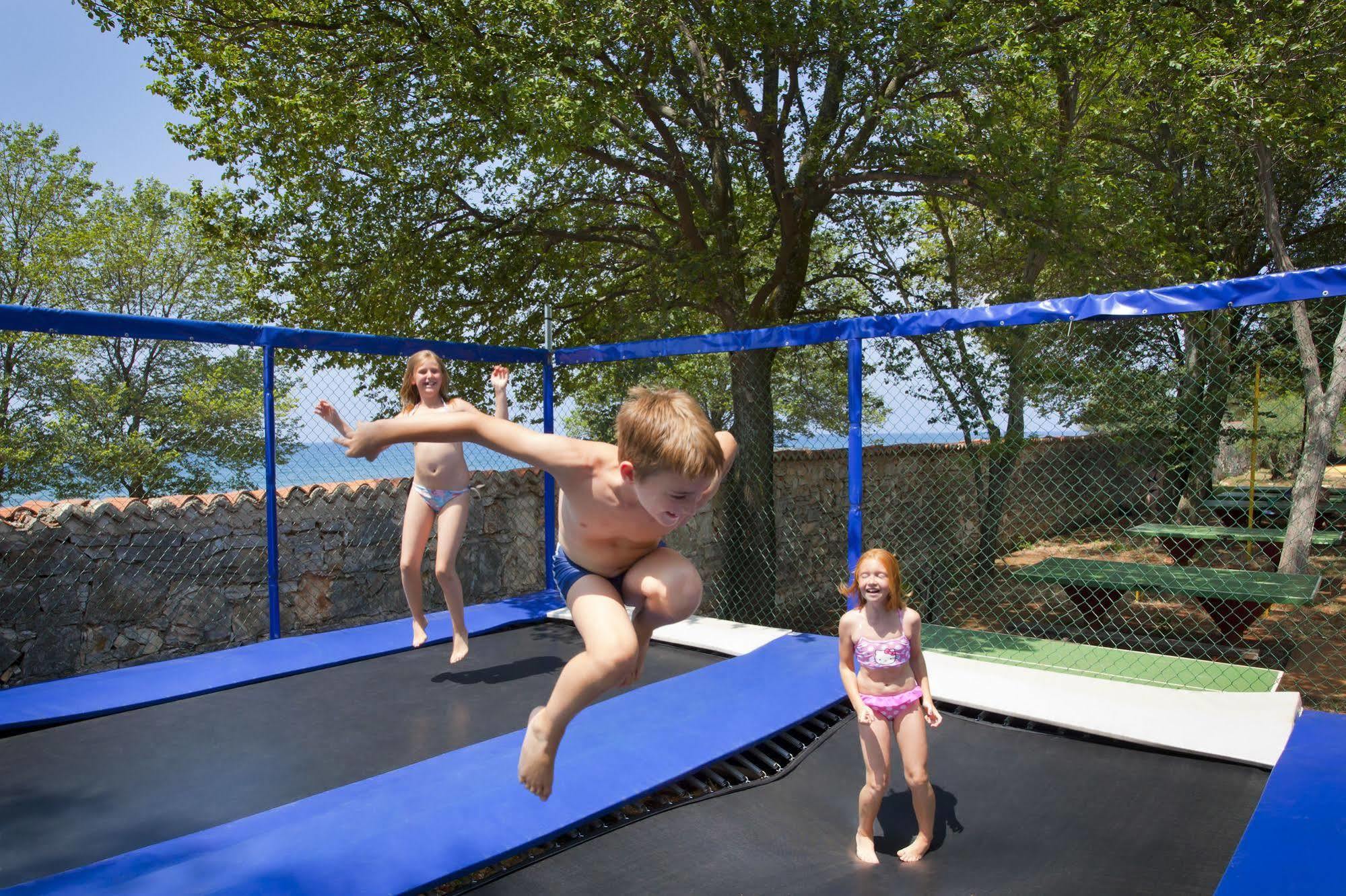 Aminess Maravea Camping Resort Mobile Homes Дайла Экстерьер фото
